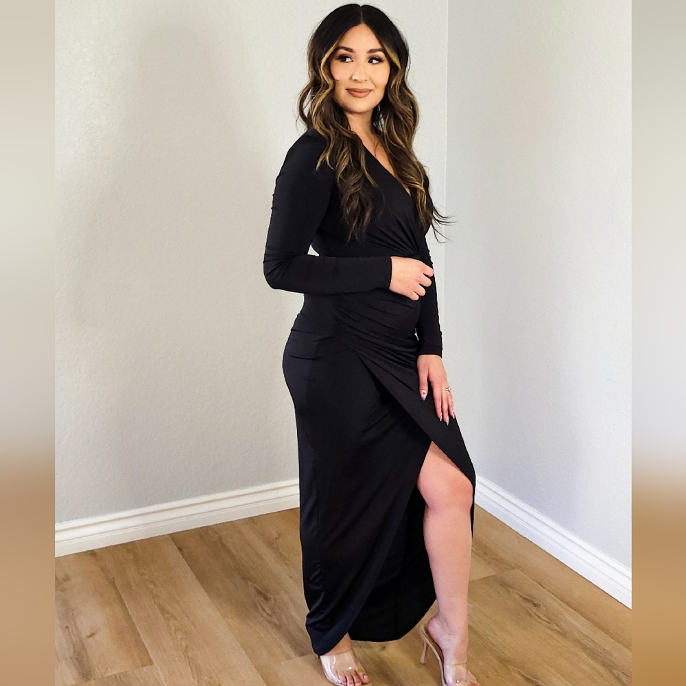 Long Sleeve Ruched  Surplice Bodycon Dress-Black